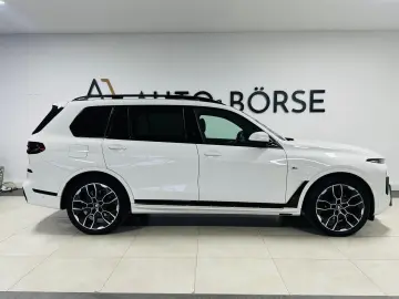 BMW X7 xDrive40d PANO STH H&K ViCo AHK SHZ