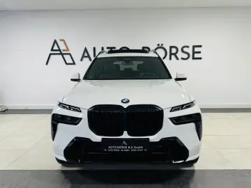 BMW X7 xDrive40d PANO STH H&K ViCo AHK SHZ