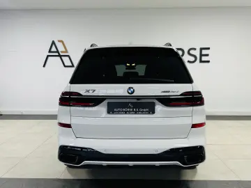 BMW X7 xDrive40d PANO STH H&K ViCo AHK SHZ