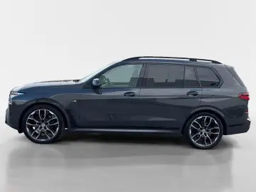BMW X7 xDrive40d M Sport Pro Individual Pano B&W ACC
