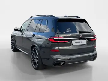 BMW X7 xDrive40d M Sport Pro Individual Pano B&W ACC