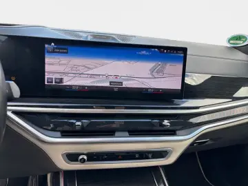 BMW X7 xDrive40d M Sport Pro Individual Pano B&W ACC