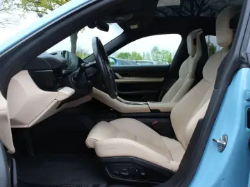 PORSCHE Taycan 4S Performance 84 kWh   Porsche Approved