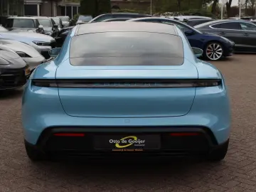 PORSCHE Taycan 4S Performance 84 kWh   Porsche Approved