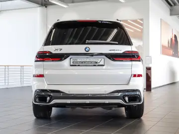 BMW X7 xDrive40d M Sport HUD PANO ACC 360 KAM RFK