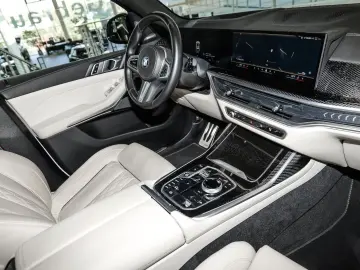 BMW X7 xDrive40d M Sport HUD PANO ACC 360 KAM RFK