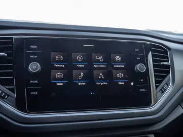 VW T-Roc Cabriolet R-LINE TSI DSG ALU 19 LEDER LED