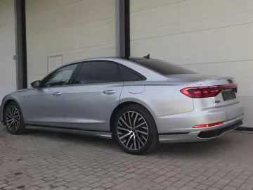 Audi A8 L 60 TFSI e lang EXCLUSIVE S-LINE