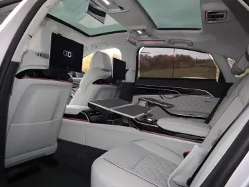 Audi A8 L 60 TFSI e lang EXCLUSIVE S-LINE