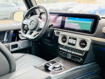 MERCEDES-BENZ BRABUS G700 WIDESTAR