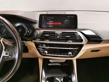 BMW X3 xDrive 20i X Line