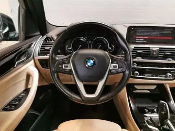 BMW X3 xDrive 20i X Line
