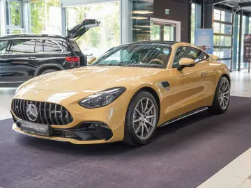 MERCEDES-BENZ AMG GT 43 wüstensand savannenbeige MANUFAKTUR