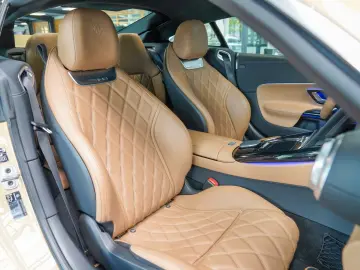 MERCEDES-BENZ AMG GT 43 wüstensand savannenbeige MANUFAKTUR
