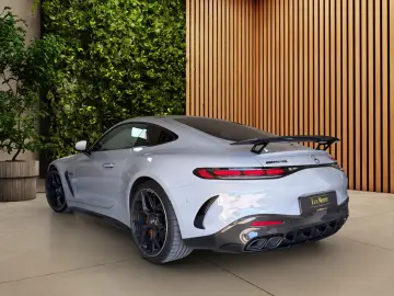 MERCEDES-BENZ AMG GT 63 S E-PERFORMANCE VOLL LIFT PA…