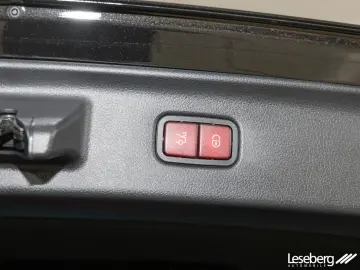 MERCEDES-BENZ MERCEDES-MAYBACH S 580 e AIRMATIC    P…