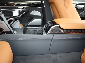 Audi A8 60 TFSIe lang exclusive 2xS-Line