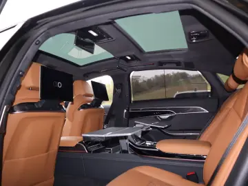 Audi A8 60 TFSIe lang exclusive 2xS-Line