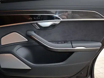 Audi A8 60 TFSIe lang exclusive 2xS-Line
