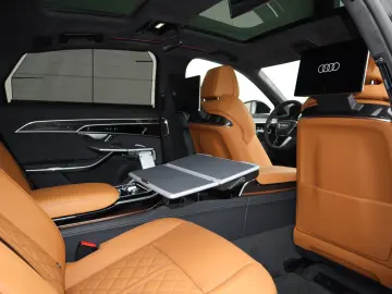 Audi A8 60 TFSIe lang exclusive 2xS-Line