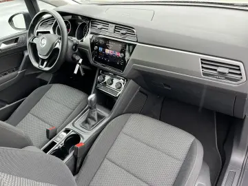 VW Touran 2.0 TDI DSG Comfortline 154€ m.20% Anz. 7