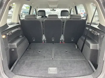 VW Touran 2.0 TDI DSG Comfortline 154€ m.20% Anz. 7