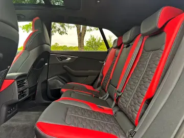 Audi RSQ8 perf.3xCARBON B&O ADV.STHZG