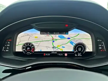 Audi RSQ8 perf.3xCARBON B&O ADV.STHZG