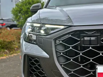 Audi RSQ8 perf.3xCARBON B&O ADV.STHZG