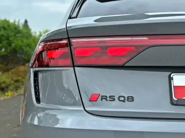 Audi RSQ8 perf.3xCARBON B&O ADV.STHZG