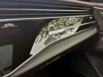 Audi RSQ8 perf.3xCARBON B&O ADV.STHZG
