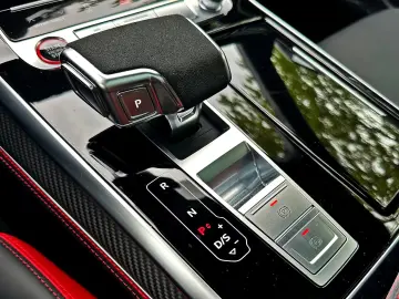 Audi RSQ8 perf.3xCARBON B&O ADV.STHZG