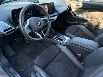 BMW 120 1-serie   M-Sport   18''