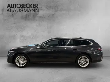 BMW 530 e xDRIVE TOURING
