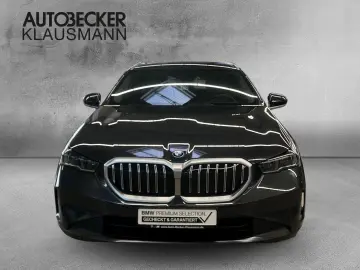 BMW 530 e xDRIVE TOURING
