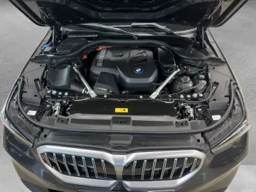 BMW 530 e xDRIVE TOURING