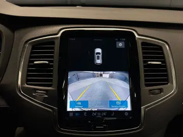 VOLVO XC90 Core Recharge Plug-In Hybrid AWD  7-SITZER