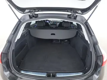 MERCEDES-BENZ C 300 T AMG ADV.  Distr. 360  Memory