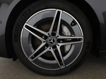 MERCEDES-BENZ C 300 T AMG ADV.  Distr. 360  Memory