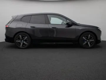 BMW iX xD40 Sportpaket 360 DAB H K ACC AHK Komfort