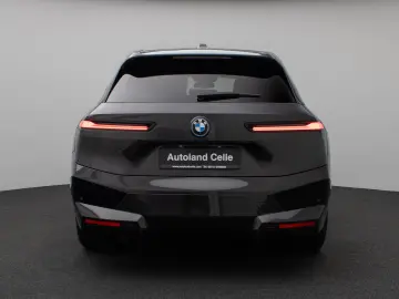 BMW iX xD40 Sportpaket 360 DAB H K ACC AHK Komfort