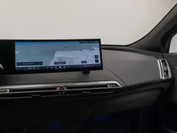 BMW iX xD40 Sportpaket 360 DAB H K ACC AHK Komfort