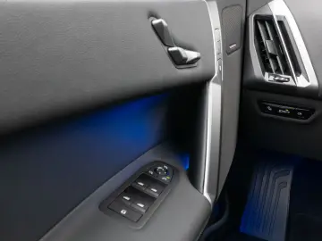 BMW iX xD40 Sportpaket 360 DAB H K ACC AHK Komfort