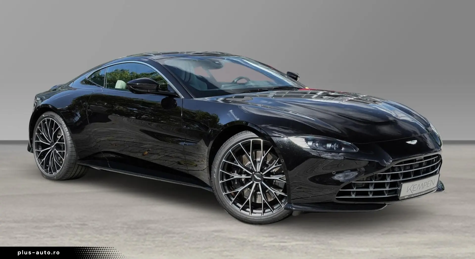 Aston Martin V8 Vantage Vantage V8 Coupe Onyx Black
