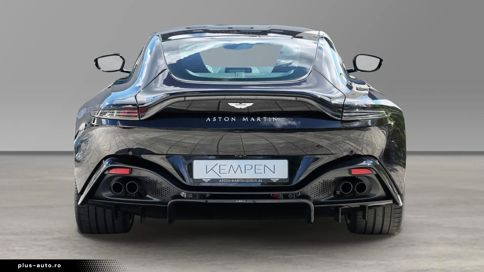 Aston Martin V8 Vantage Vantage V8 Coupe Onyx Black