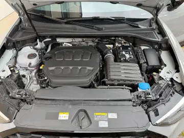AUDI Q3 Sportback 40 TFSI quattro S line  fast VOLL
