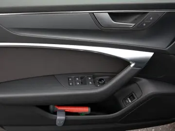 AUDI A6 Limousine 55 TFSI advanced Navi Matrix Kamera