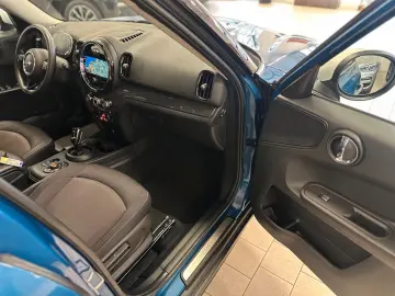 MINI Countryman Cooper D All4 Aut Navi  LED Apple
