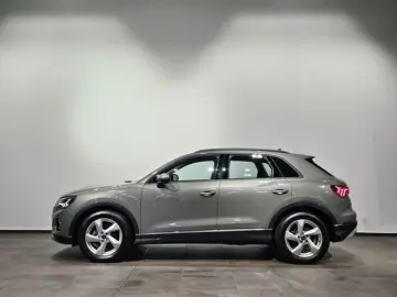 AUDI Q3 35 TFSI Sport Virtual LED Plus Standheiz. AHK