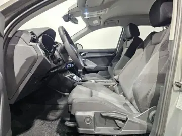 AUDI Q3 35 TFSI Sport Virtual LED Plus Standheiz. AHK
